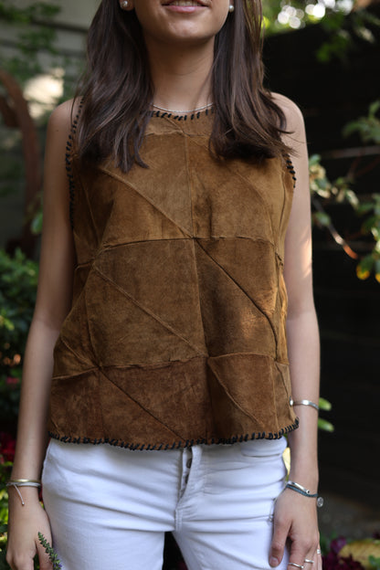 Top Jimena color Tabaco detalle - Paula Márquez