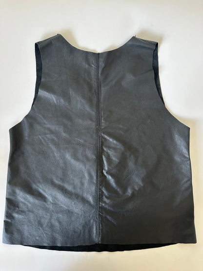 Top Cuero Antu color Negro detalle - Paula Márquez
