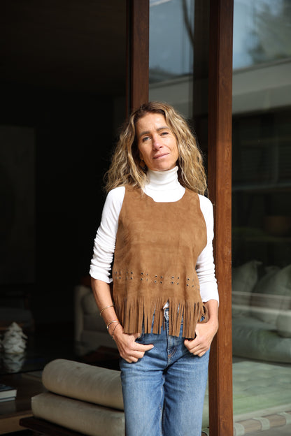 Top Gamuza Eloisa color camel - Paula Márquez