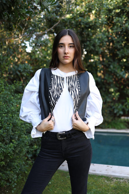 Top Cuero Antonia color Zebra detalle - Paula Márquez