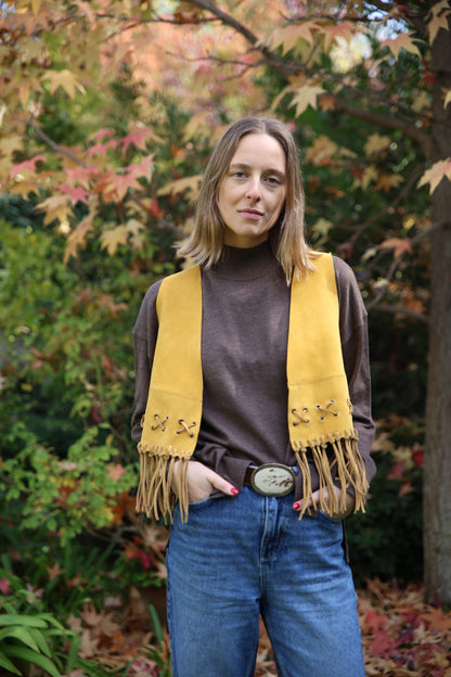 Gilet Olivia de gamuza color amarillo - Paula Márquez