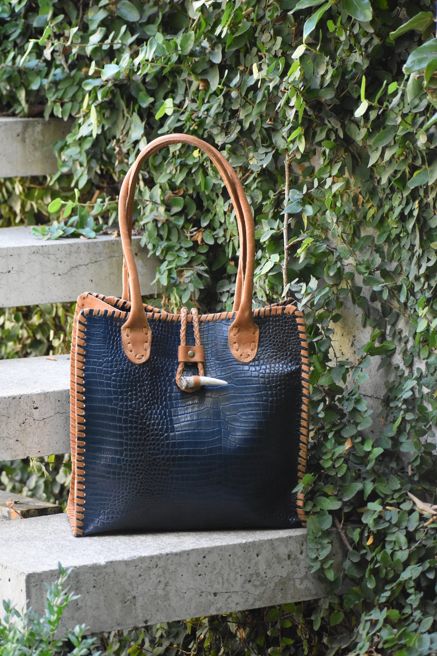 Cartera Violeta 100