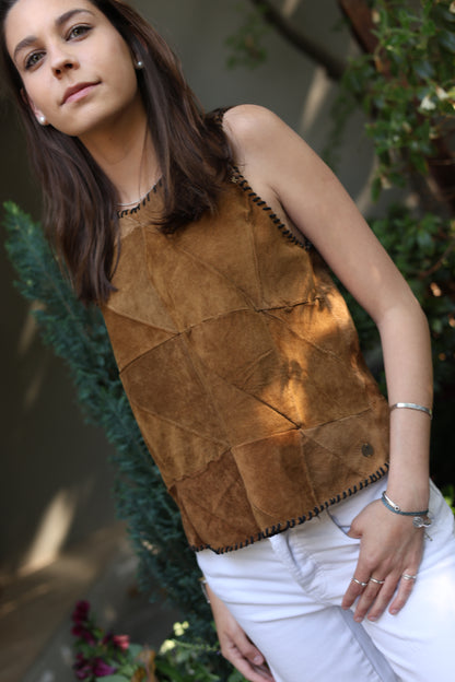 Top Jimena color Tabaco detalle - Paula Márquez