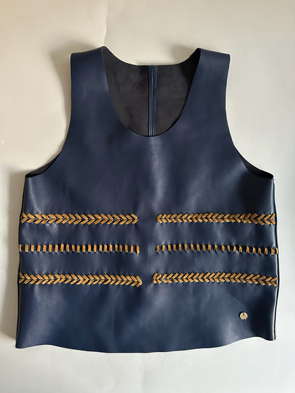 Top Cuero Lucía color azul detalle - Paula Márquez