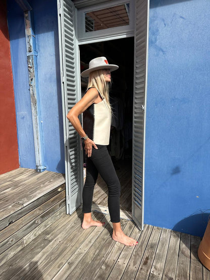 Top Javiera color Blanco detalle - Paula Márquez