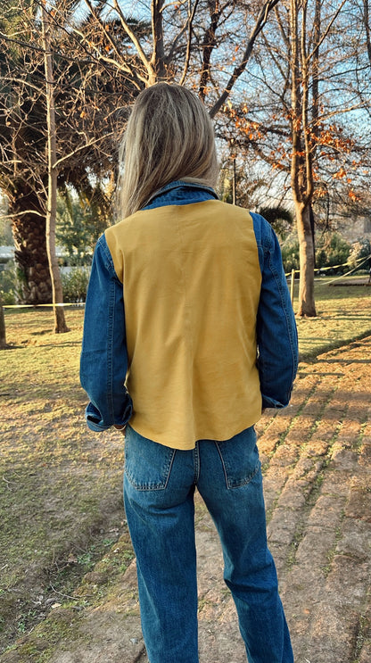 Top Cuero Elena color Amarillo detalle - Paula Márquez